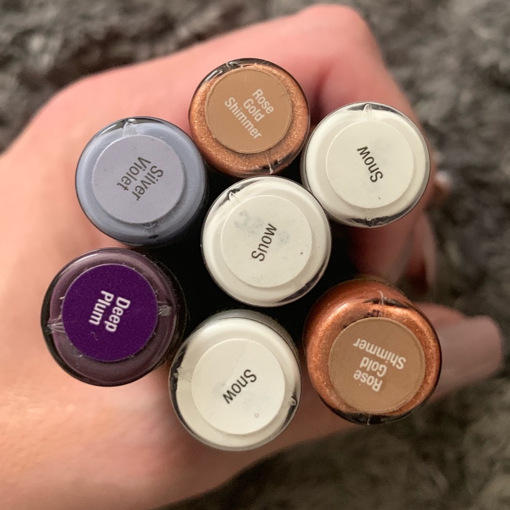 Senegence eyeshadow